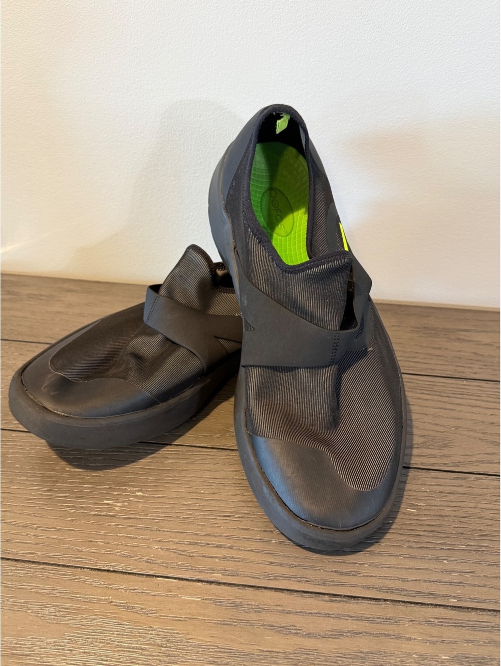 OOFOS Men's Slip-On Shoes Size 14